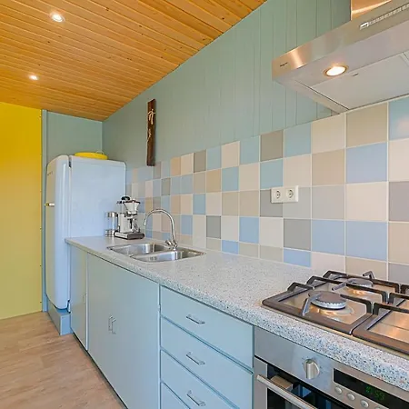 Annabelle - Car Free Park De Garnekuul Aan Zee Ferienhaus