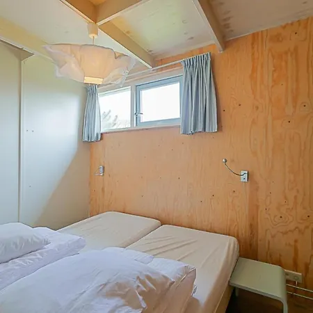 Annabelle - Car Free Park De Garnekuul Aan Zee *